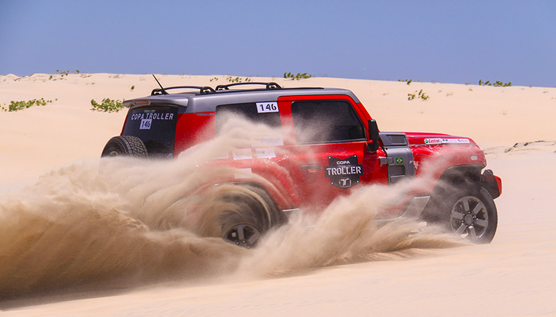 Illustration for article titled Ford Just Posting Pics Of Bronco-Like Off-Roader, Nothing To See Here